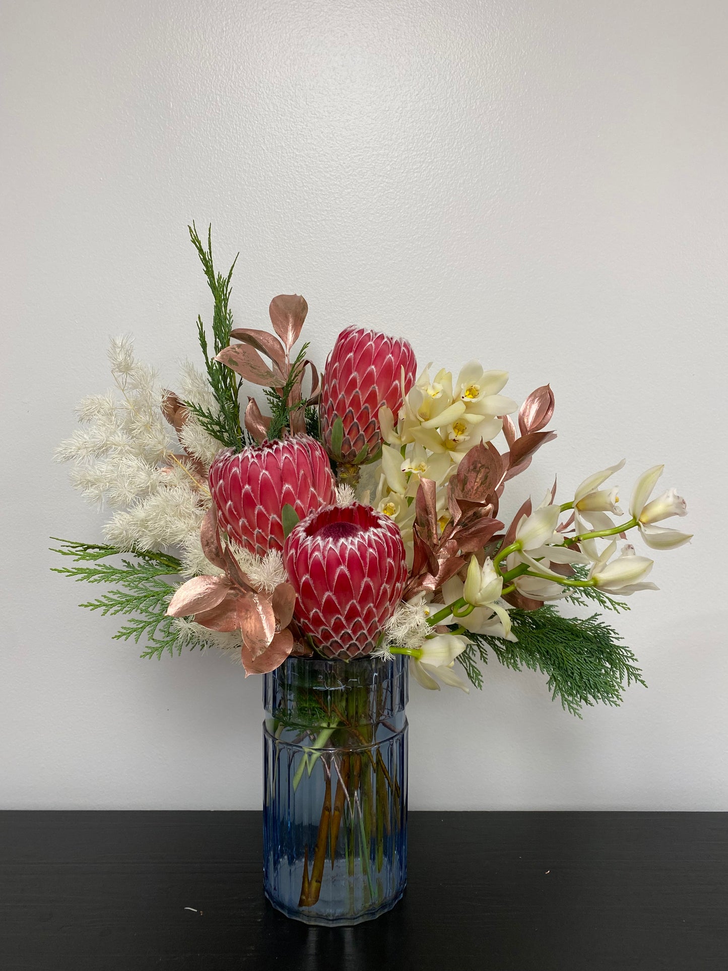 Fresh Flower Subscription - Elevate Your Space